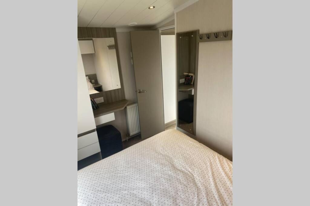 Presthaven Cozy Retreat Appartement Prestatyn Buitenkant foto