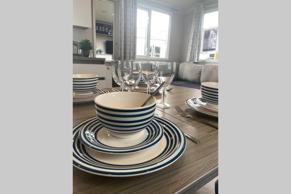 Presthaven Cozy Retreat Appartement Prestatyn Buitenkant foto